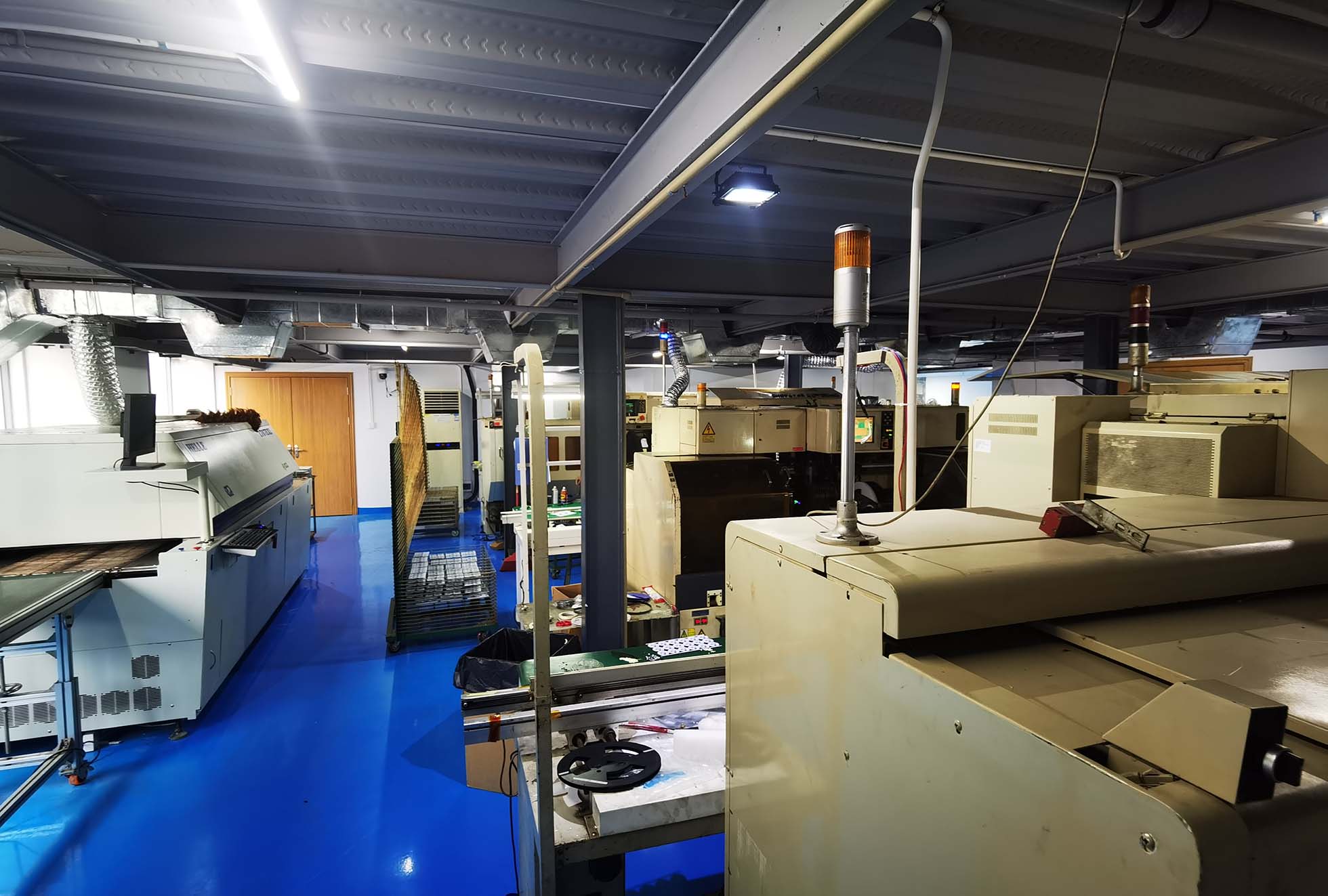 Galaxy银河国际中山分厂自动化出产车间