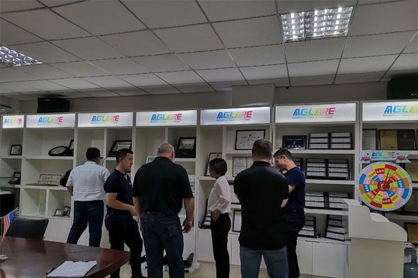 迎接Galaxy天河国际美国客户来造访我们！